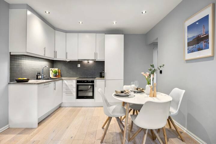 Eksklusiv 3-r på Frogner m/parkering & elbillader gallery image 3