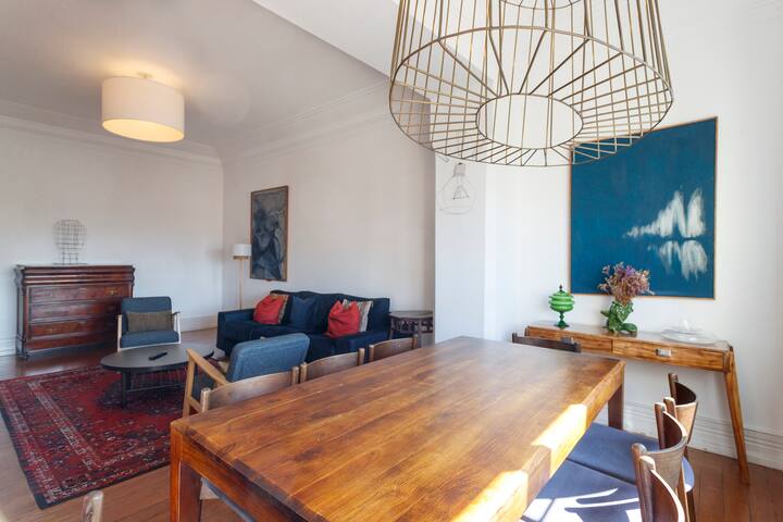 Avenue 7 | Ideal for Groups and Families gallery image 5