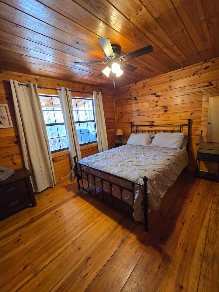 Hlavná spálňa - manželská posteľ