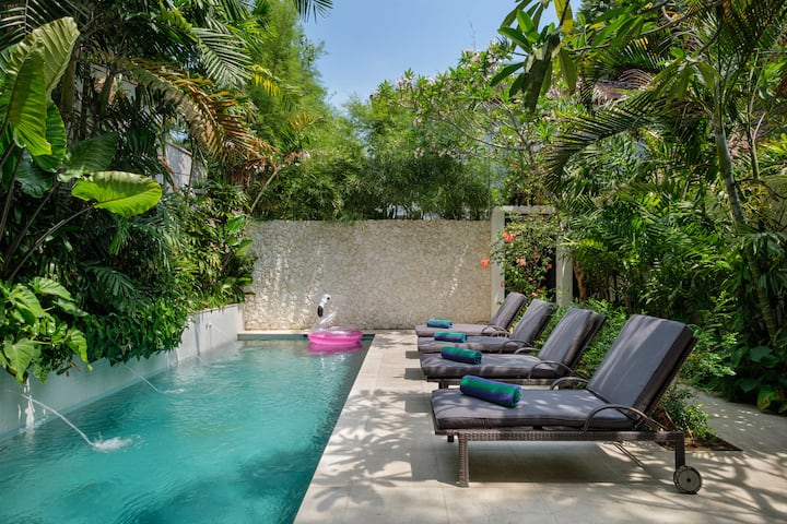 Free Spa • Chic 4 Br In Seminyak • 5 Min To Beach - Bali