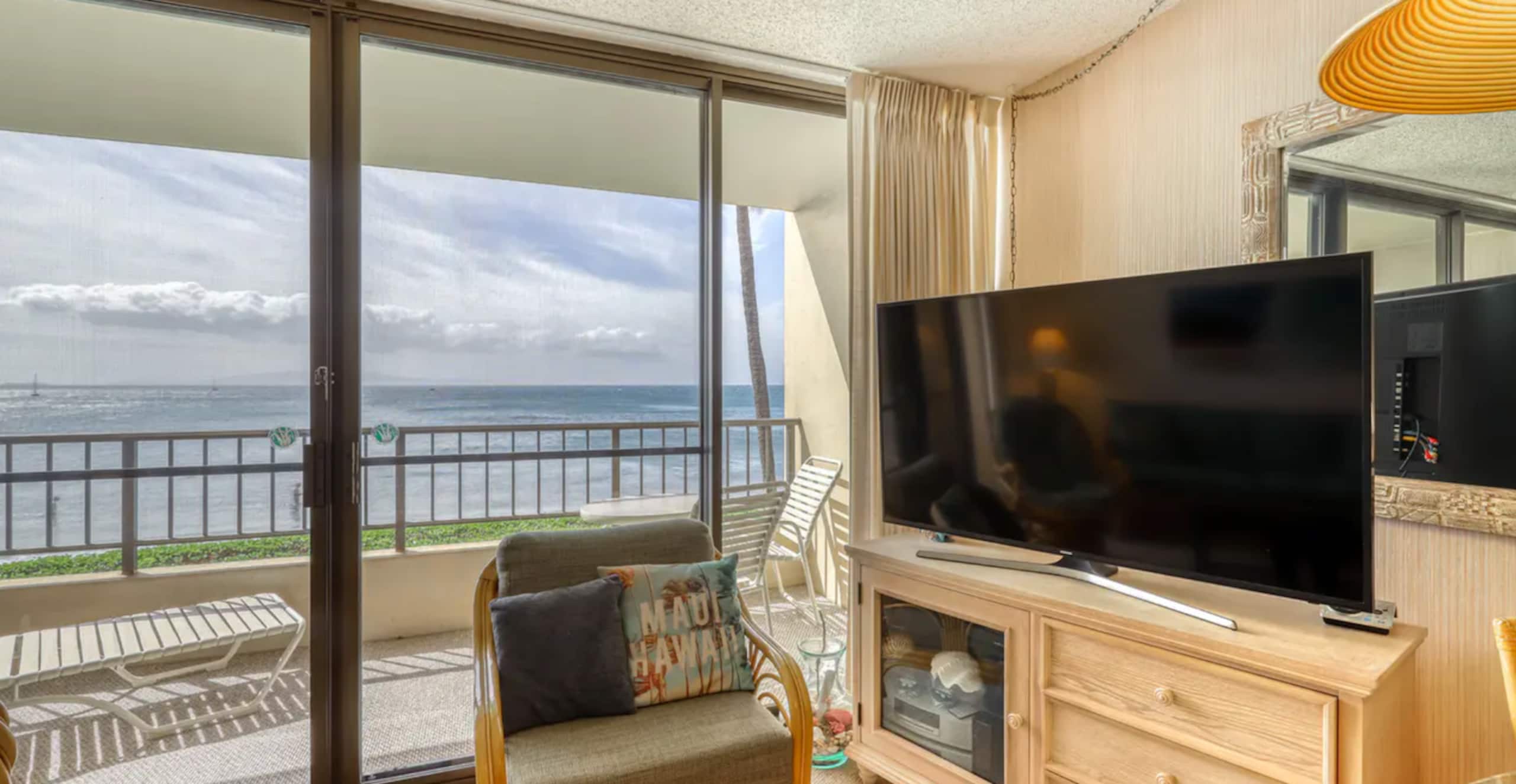 Condo in Kihei · ★4.89 · 1 bedroom · 1 bed · 1 bath - Image 2