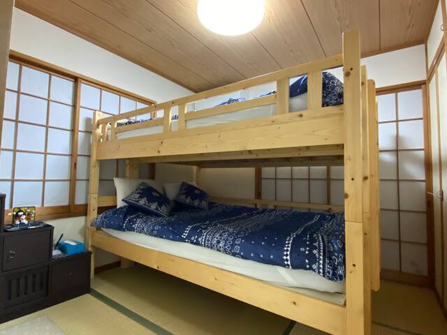 Shinjuku-ku,2min from sta.,9beds,4rooms+big dining gallery image 5