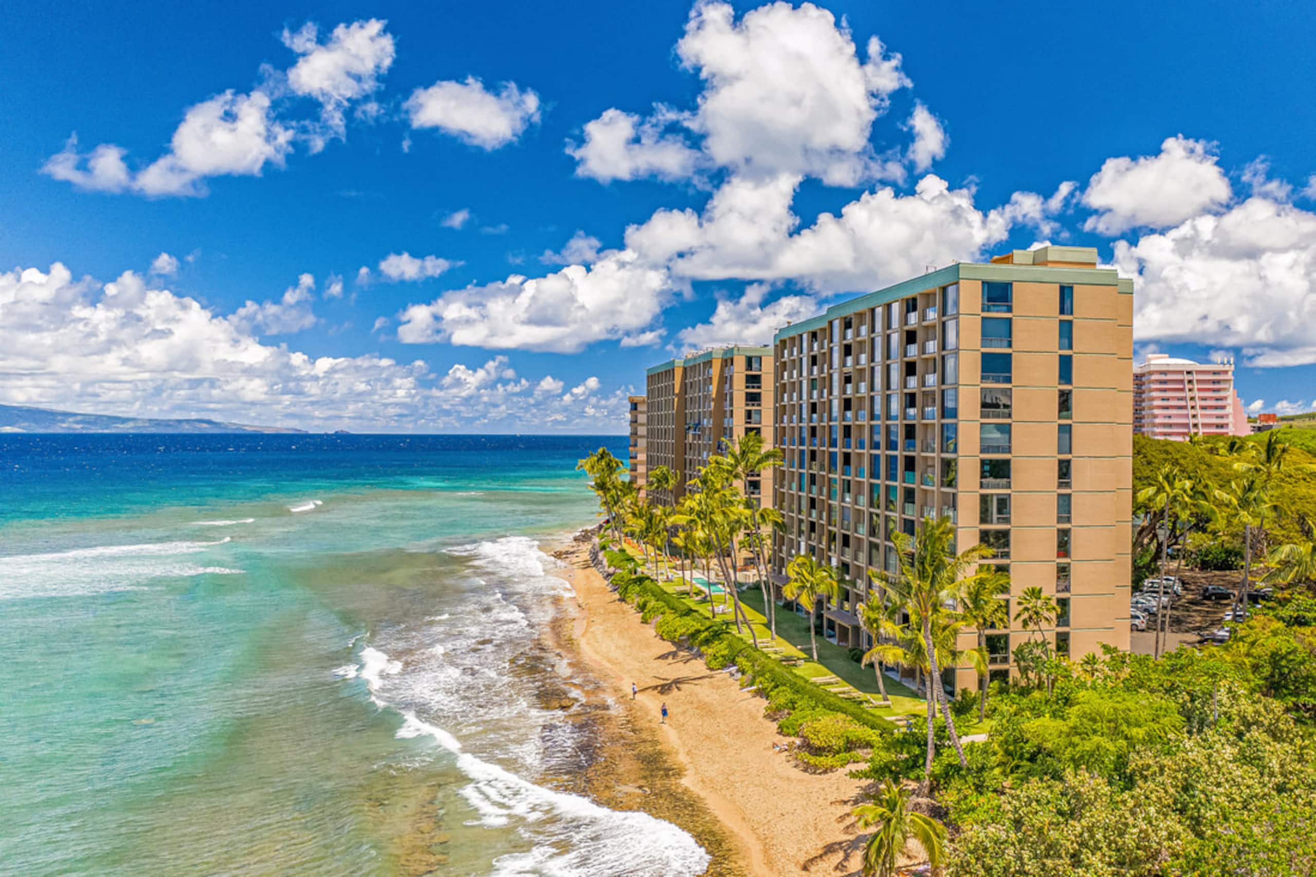 Condo in Kaanapali · ★4.96 · 1 bedroom · 2 beds · 2 baths - Image 8