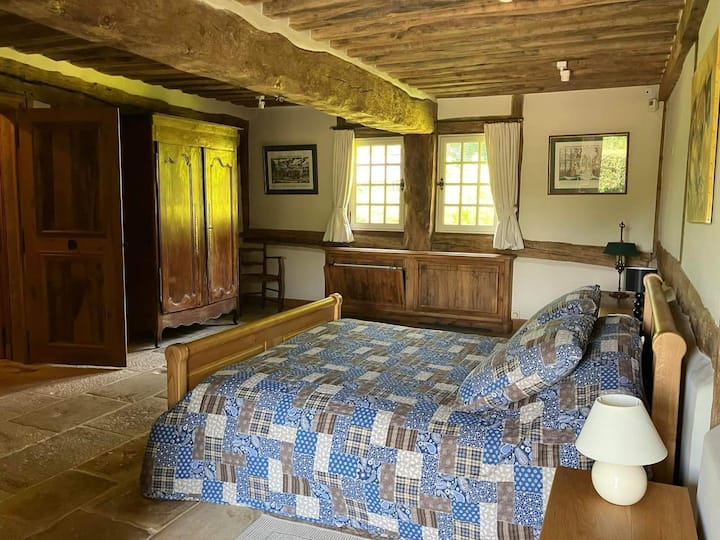 غرفة النوم 2