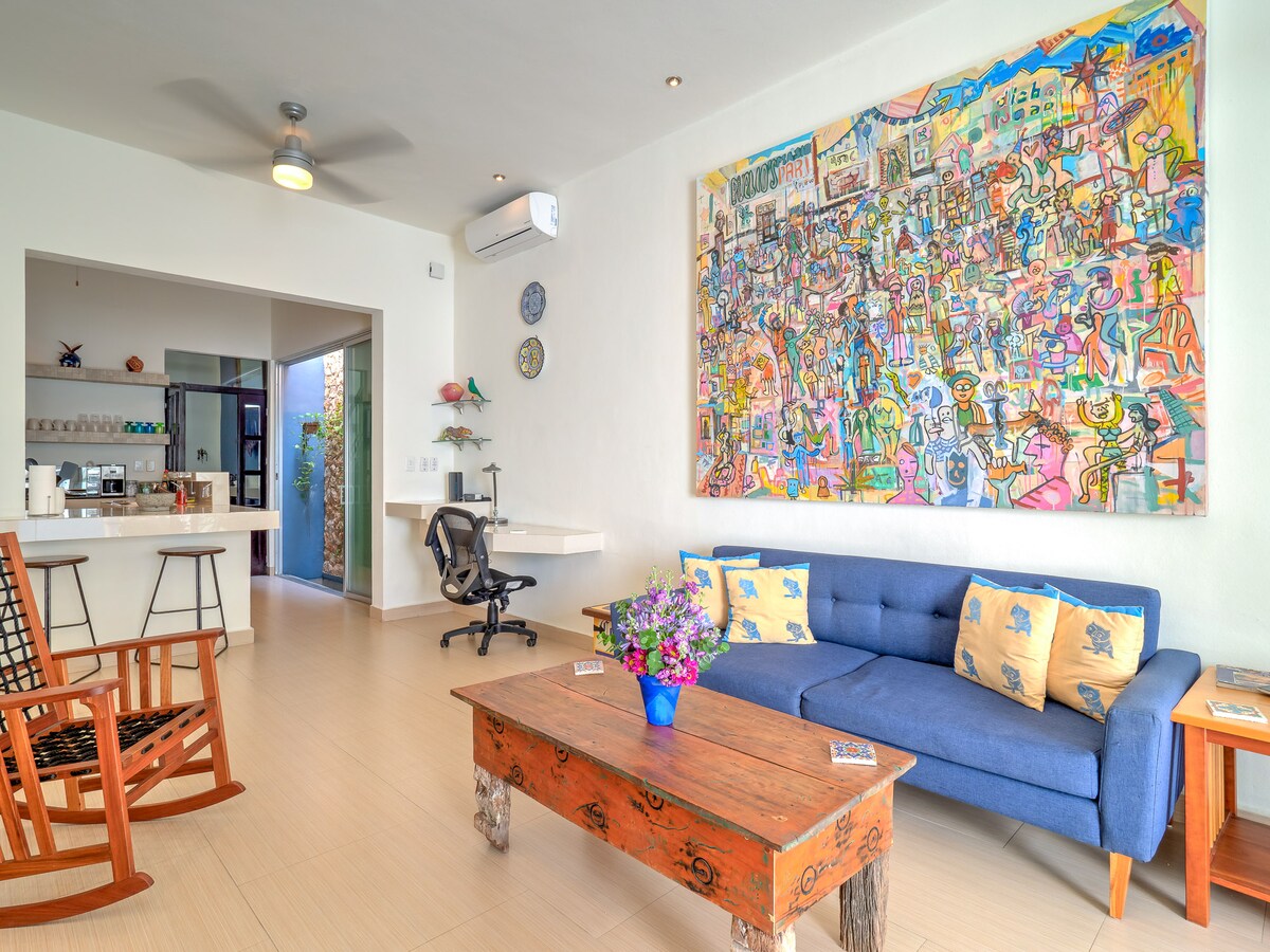 Airbnb con mejor rendimiento: Casa Gatita | Santiago Stunner with Garage en Buenavista