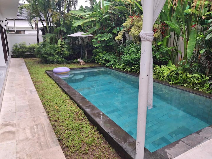 Stylish Seminyak Villa - Bali