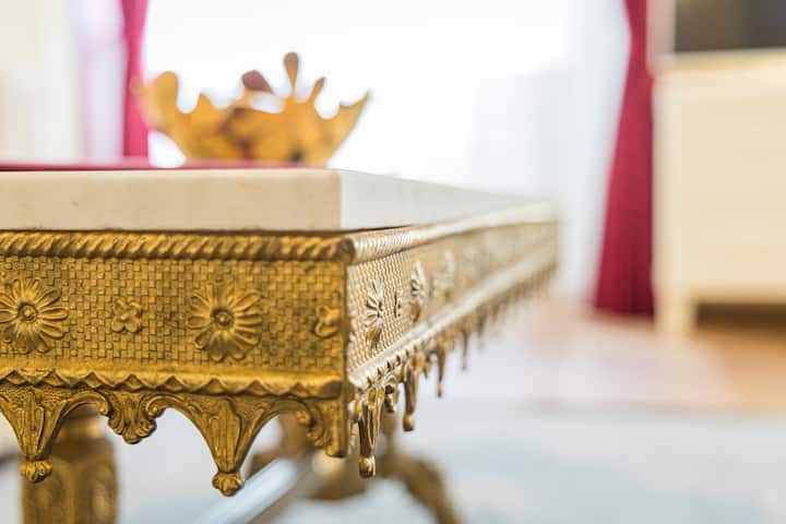 Count Zrinyi Basilica Luxurious Residence - Apartments for Rent in
