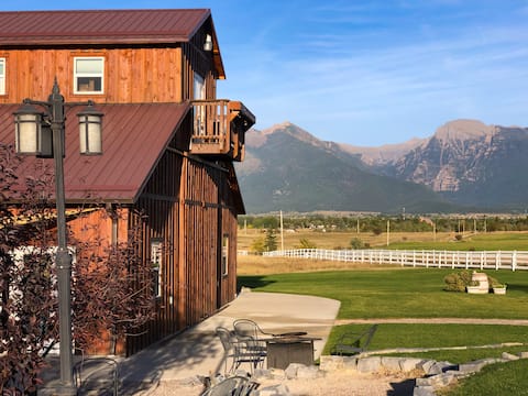 Spacious Barn Loft
