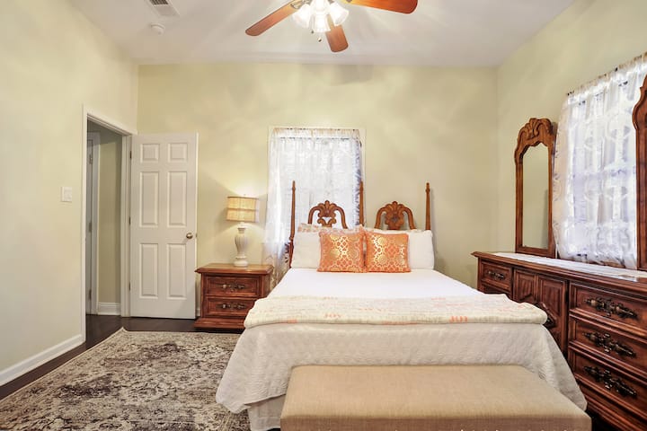 غرفة النوم 1