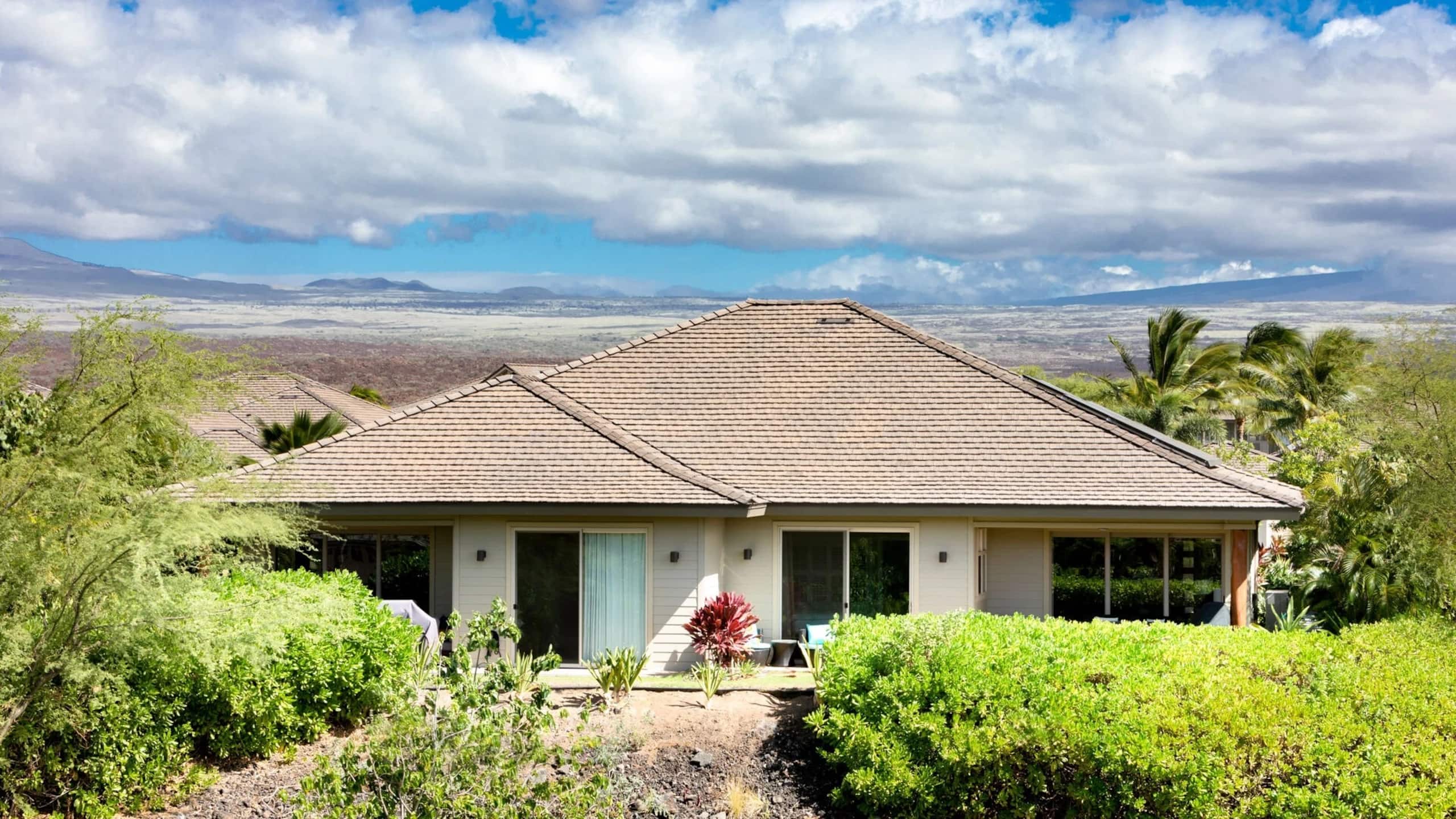 Home in Waimea · ★4.8 · 3 bedrooms · 5 beds · 2.5 baths - Image 5