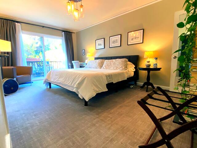 Oasis on Dolores Park in the heart of SF gallery image 4