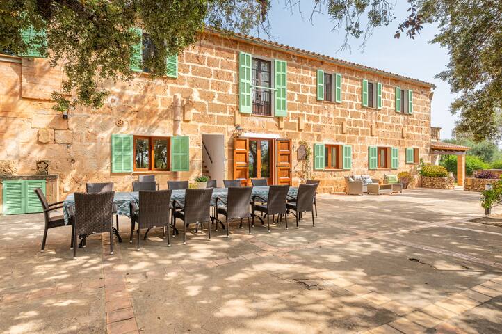 Ses Rotetes, charming Villa next to the Beach gallery image 4