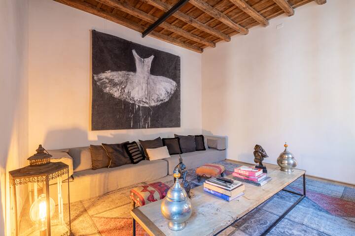 Campo Marzio, design lovers, 2 brooms 2 bath AC gallery image 5