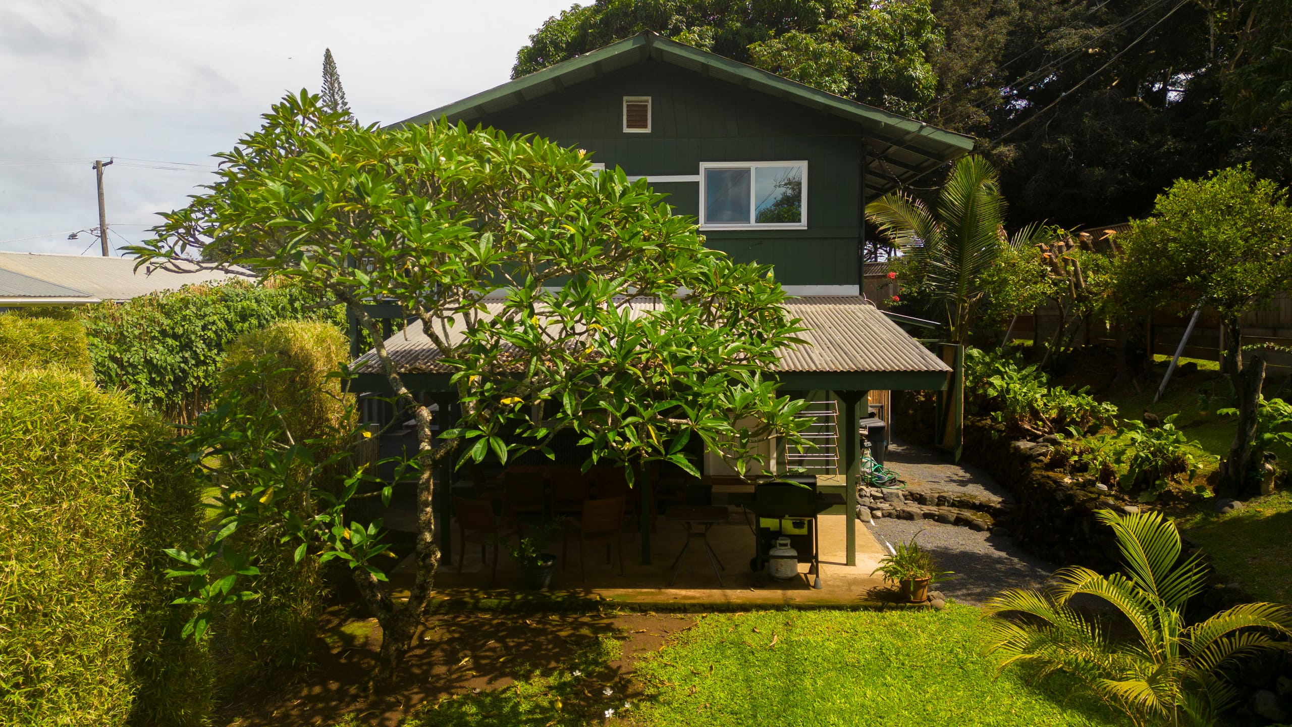 Home in Hana · ★4.81 · 3 bedrooms · 4 beds · 2 baths - Photo 25