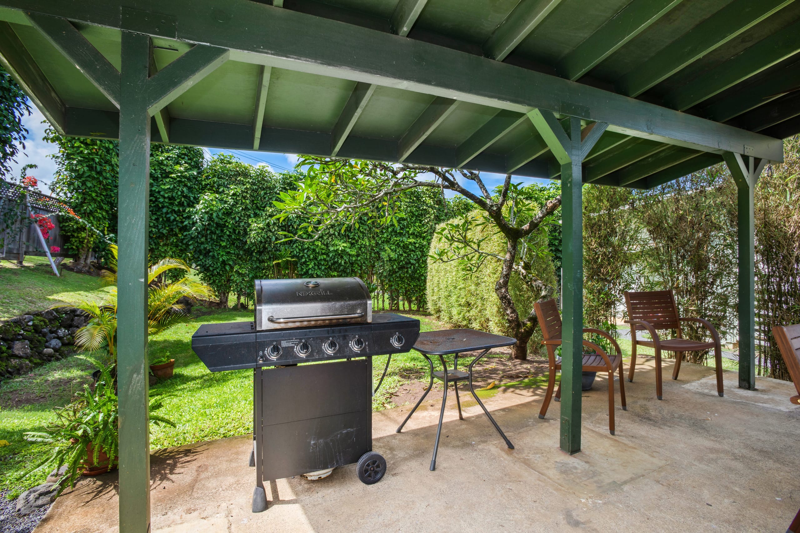 Home in Hana · ★4.81 · 3 bedrooms · 4 beds · 2 baths - Photo 18