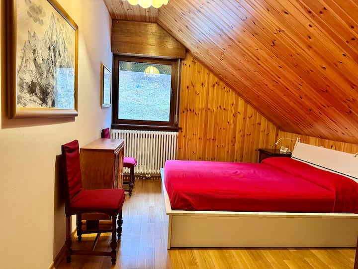 საძინებელი 1