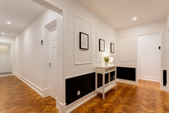 Home Out 4E – Apartment at City Center w/Parking gallery image 5