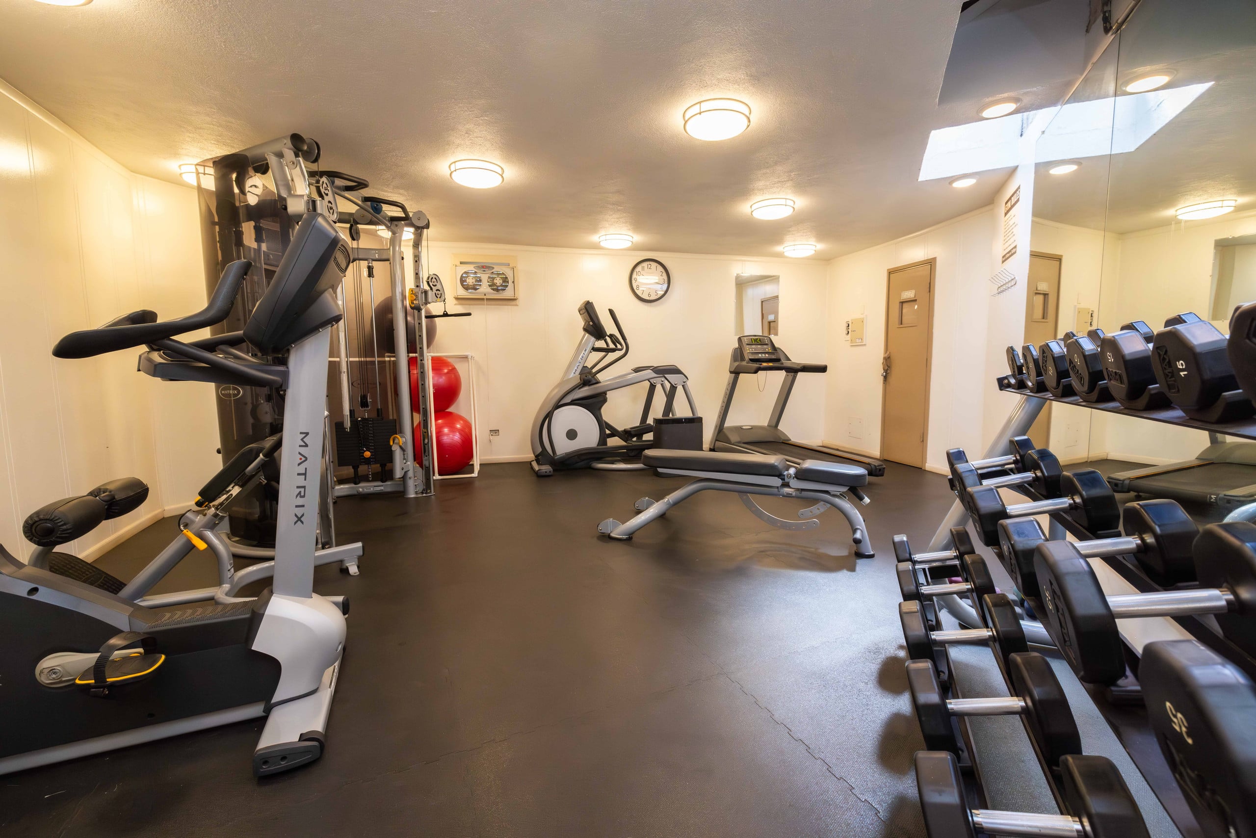 Condo in Kihei · ★4.71 · 2 bedrooms · 4 beds · 2 shared baths - Image 51