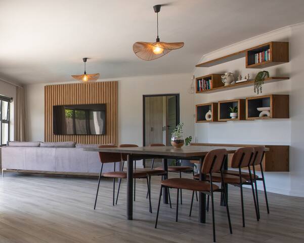 Bright and spacious home with private pool gallery image 2