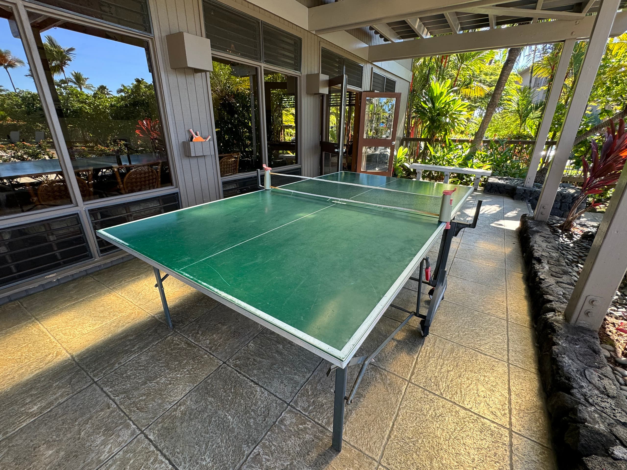 Condo in Kailua-Kona · ★4.96 · 2 bedrooms · 4 beds · 2 baths - Image 31