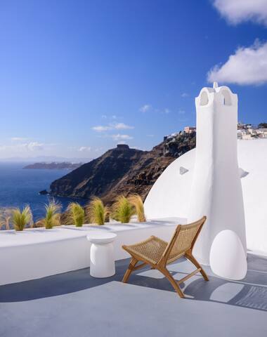 Revelis Villa gallery image 5