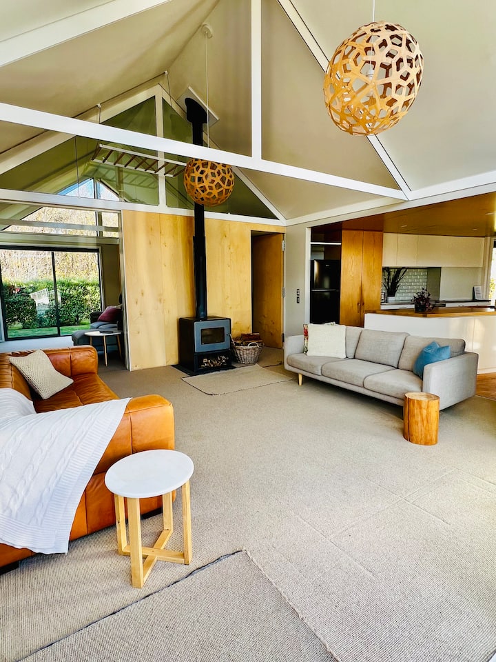 Designers Home On The Forest Edge - Entire House - Hanmer Springs