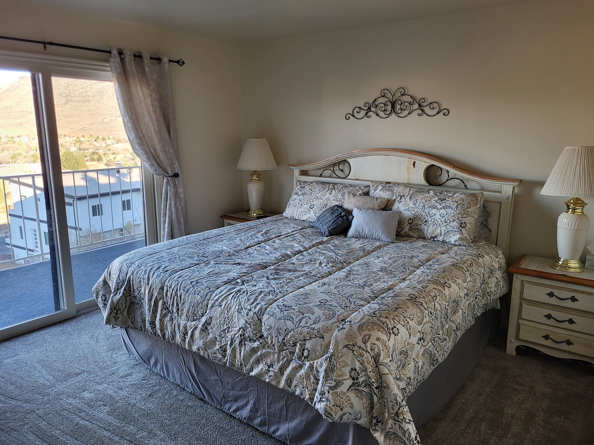 غرفة النوم 1