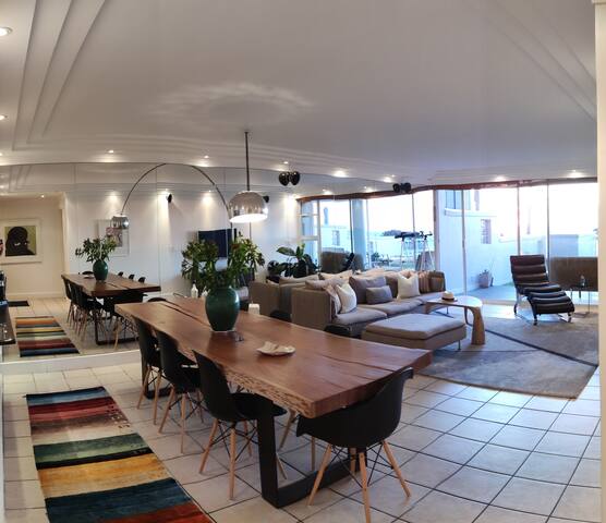 Bantry Bay Oceanfront Luxury Apartment I Sleeps 6 gallery image 4
