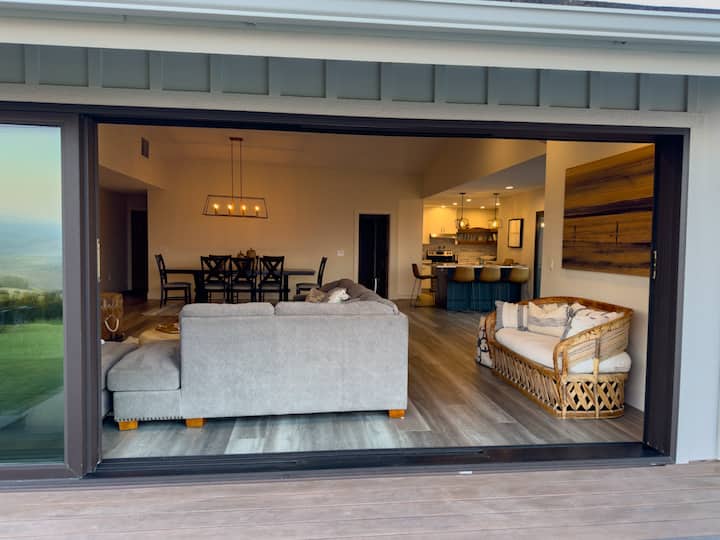 Amazing View Home With Pool/spa - Cashmere, WA