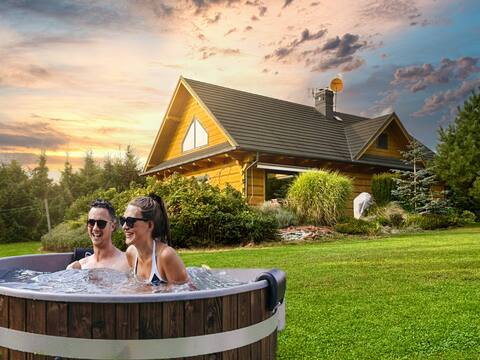 Timber House w/ Sauna Hot Tub, Baltic Sea