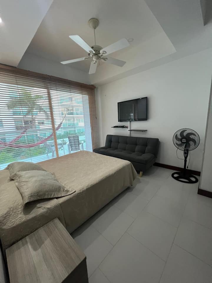 საძინებელი 1