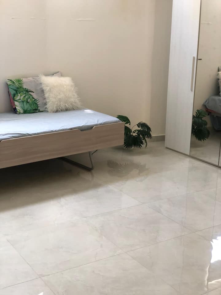 საძინებელი 2