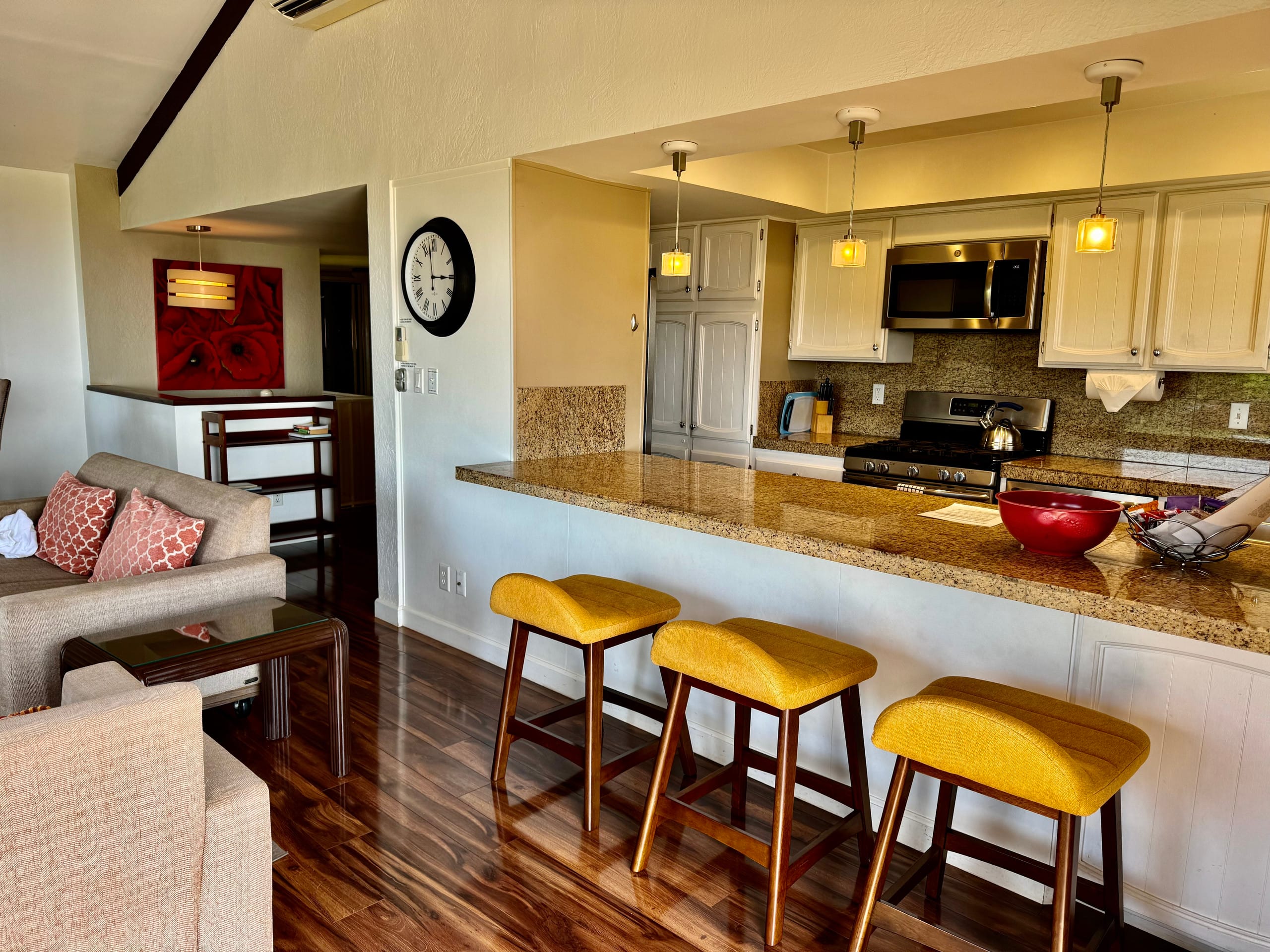 Home in Kihei · ★4.93 · 3 bedrooms · 4 beds · 2 baths - Image 9