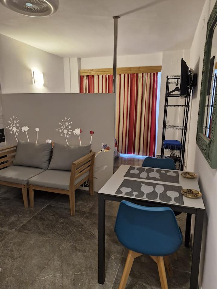 Loft En Pleno Centro Turístico De Salou - Salou