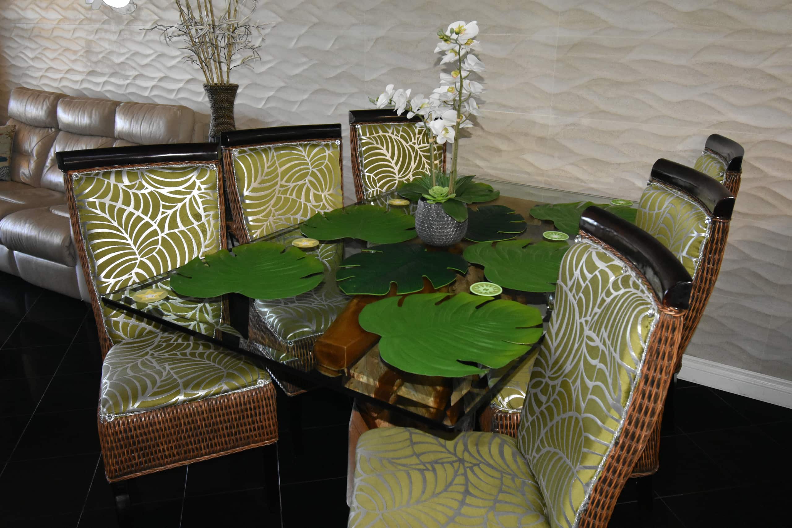 Place to stay in Honolulu · ★4.83 · 2 bedrooms · 4 beds · 2 private baths - Image 15
