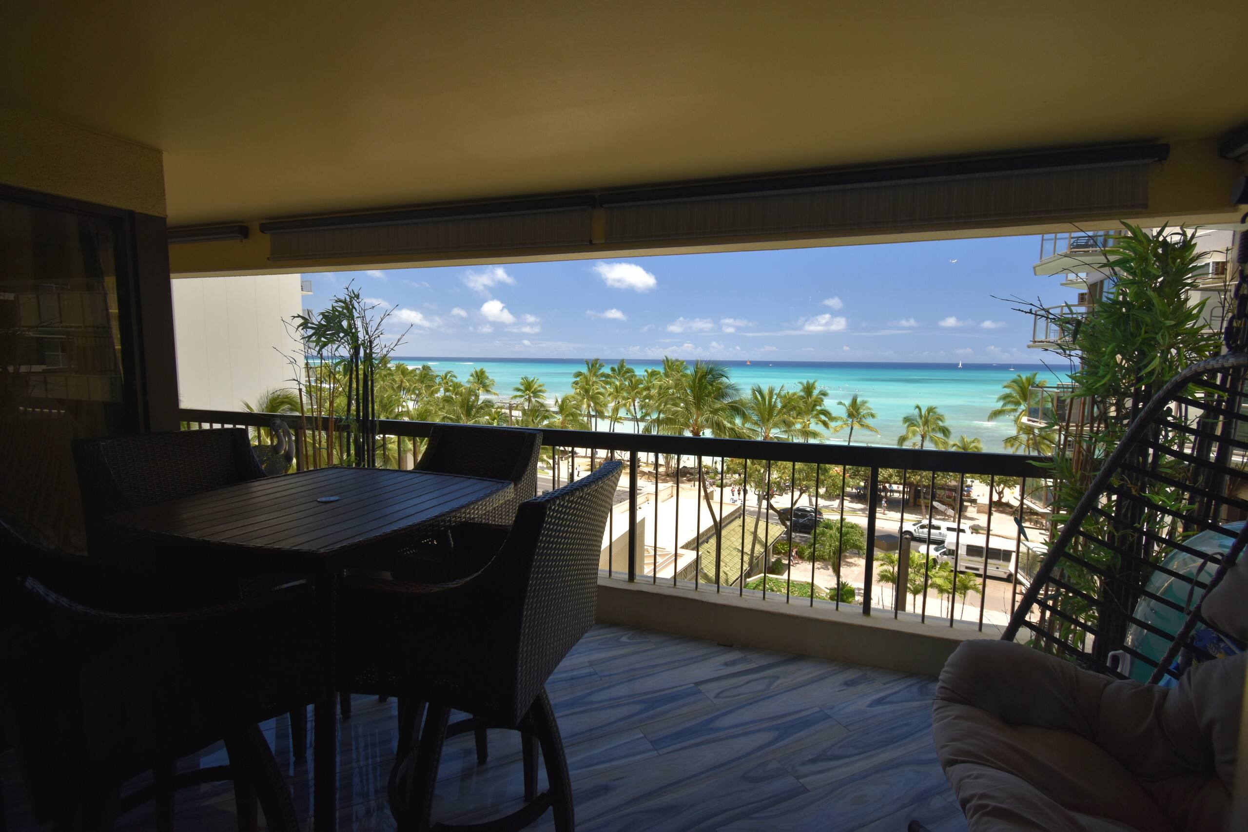 Place to stay in Honolulu · ★4.83 · 2 bedrooms · 4 beds · 2 private baths - Image 1