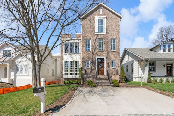 New! Nashville Luxury Rental