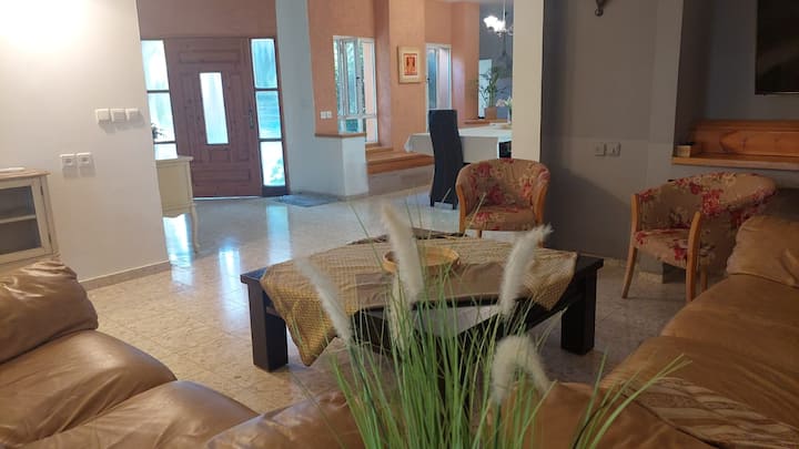 غرفة المعيشة