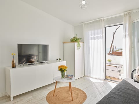 Top Airbnb: Bela Luísa | Beach House Harmony between sea and river em Montenegro