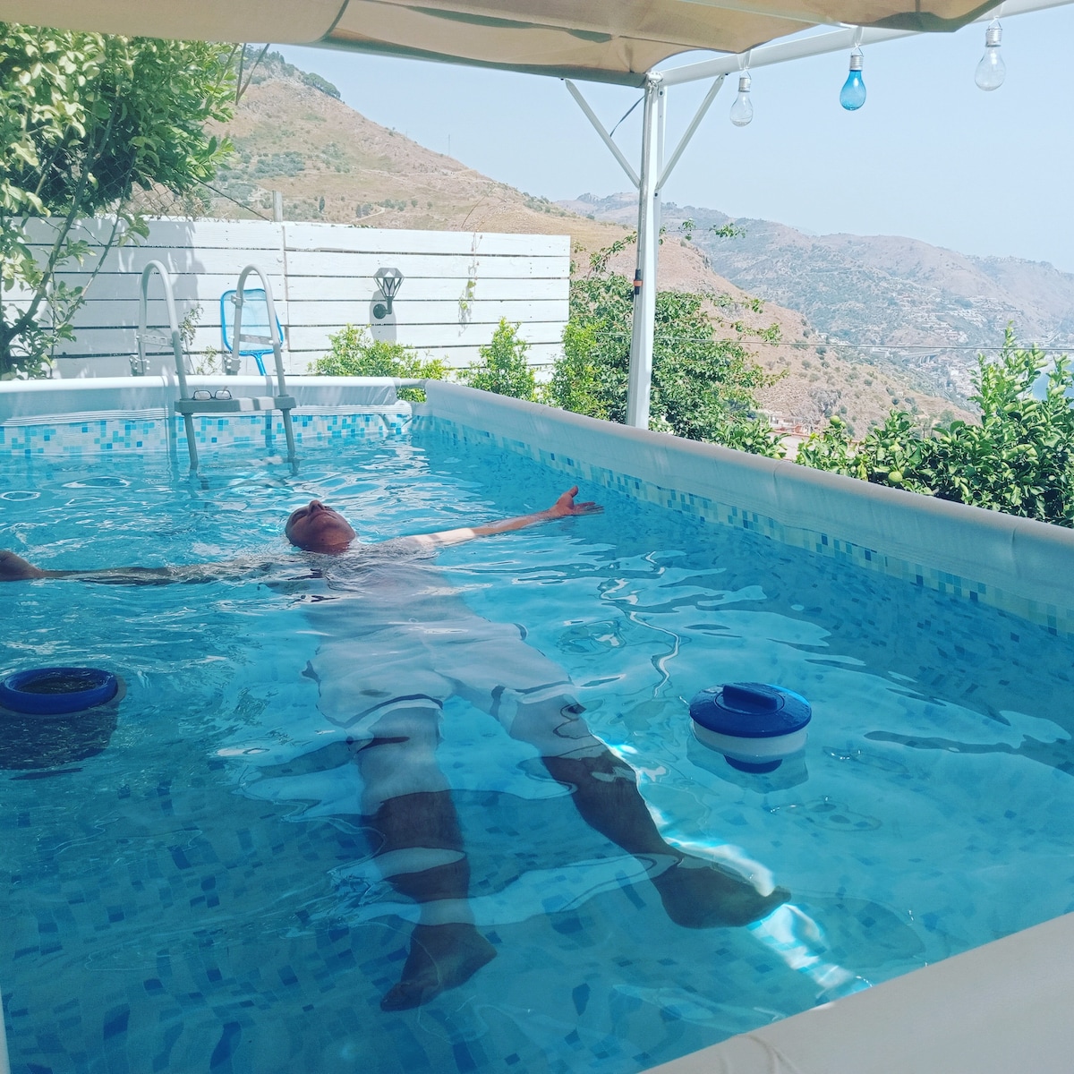 Proprietà Airbnb di successo: johnny and Mary's house breathtaking view a Taormina