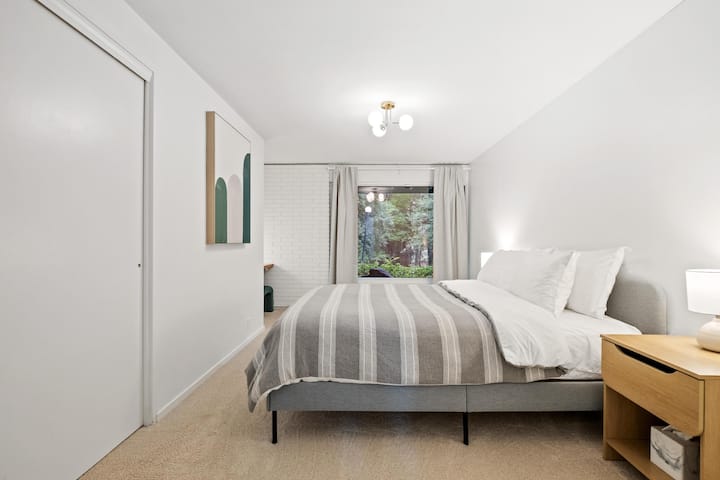 საძინებელი 3