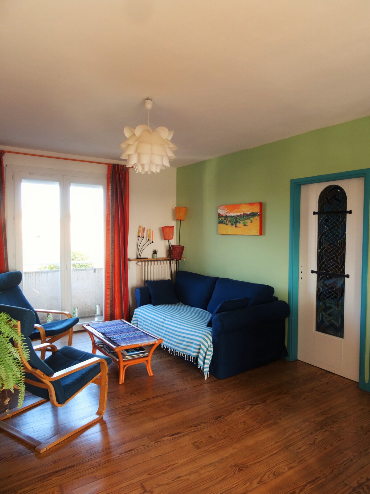 მისაღები ოთახი