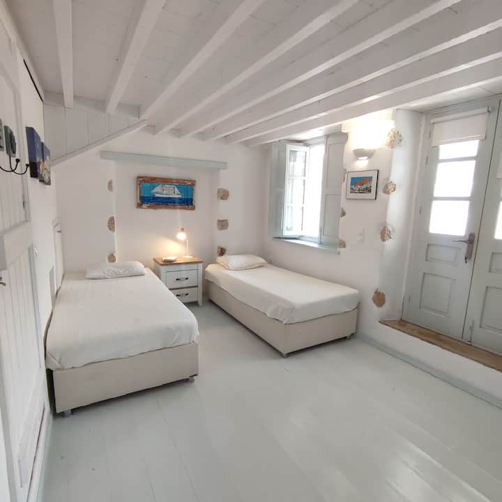 غرفة النوم 2