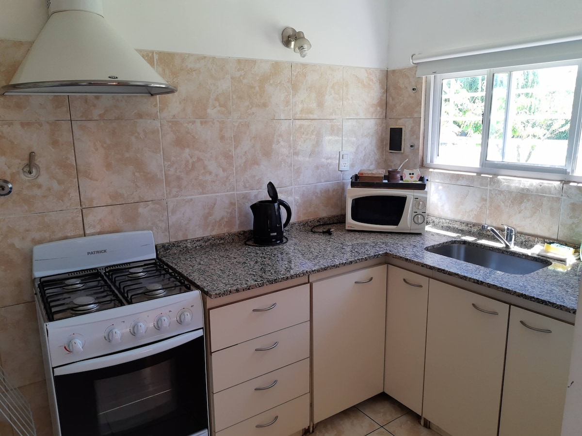 Airbnb con mejor rendimiento: CABINS IN SAN RAFAEL "ÁLAMO BLANCO" en Departamento San Rafael