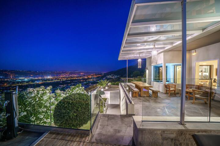 Villa Kedria with a panoramic ocean view gallery image 5