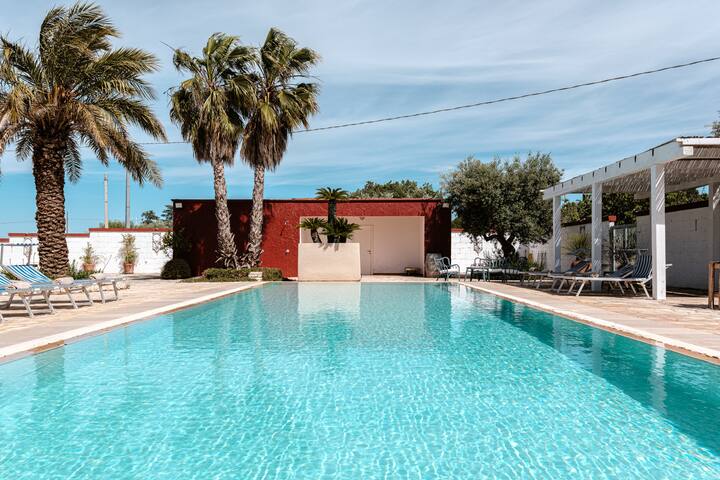 Villa Barbara-Private Villa with Pool in Monopoli gallery image 2