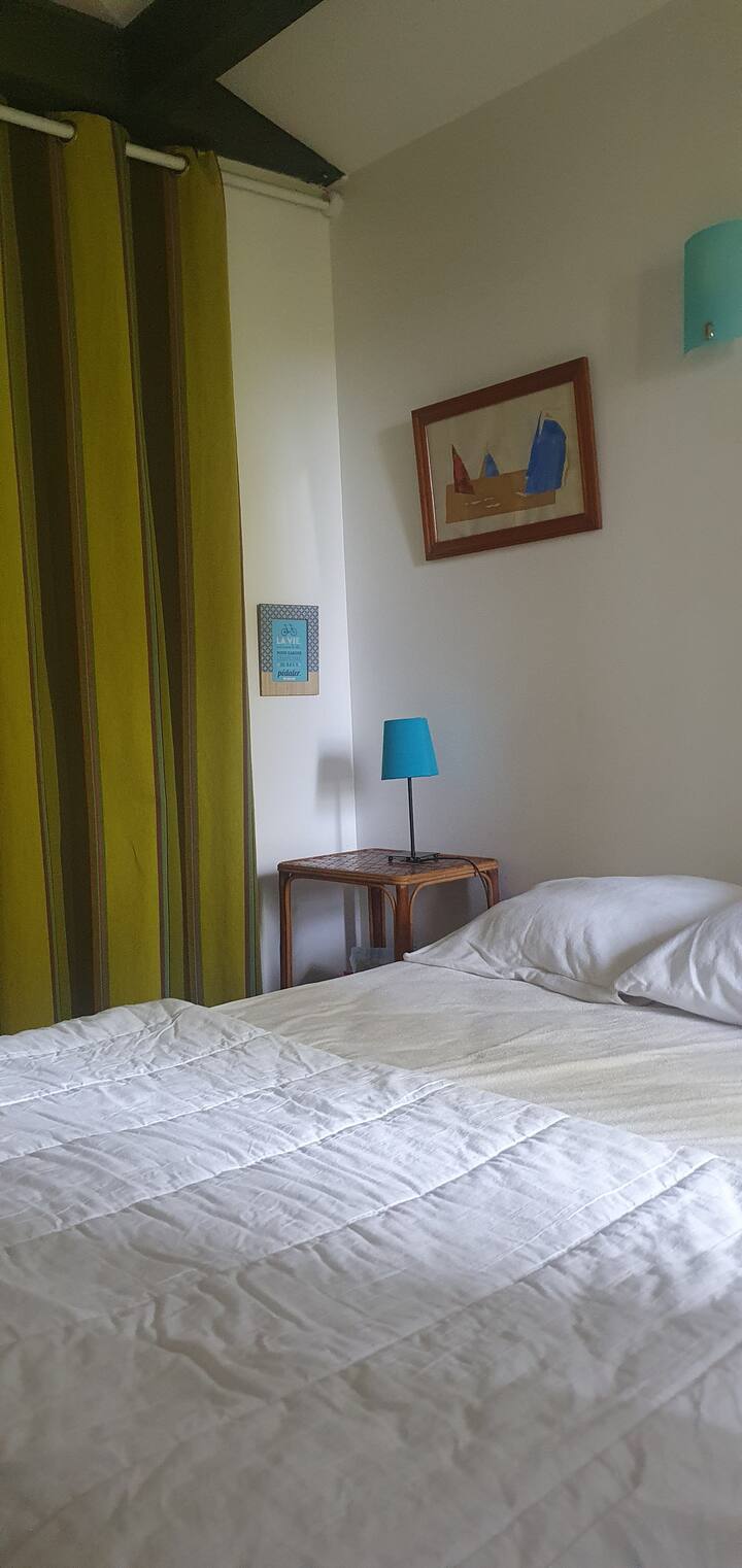 غرفة النوم 1