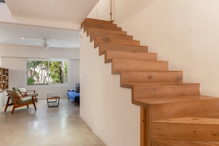 我们可以在蓝色日式床垫所在区域添加一张、两张或三张床