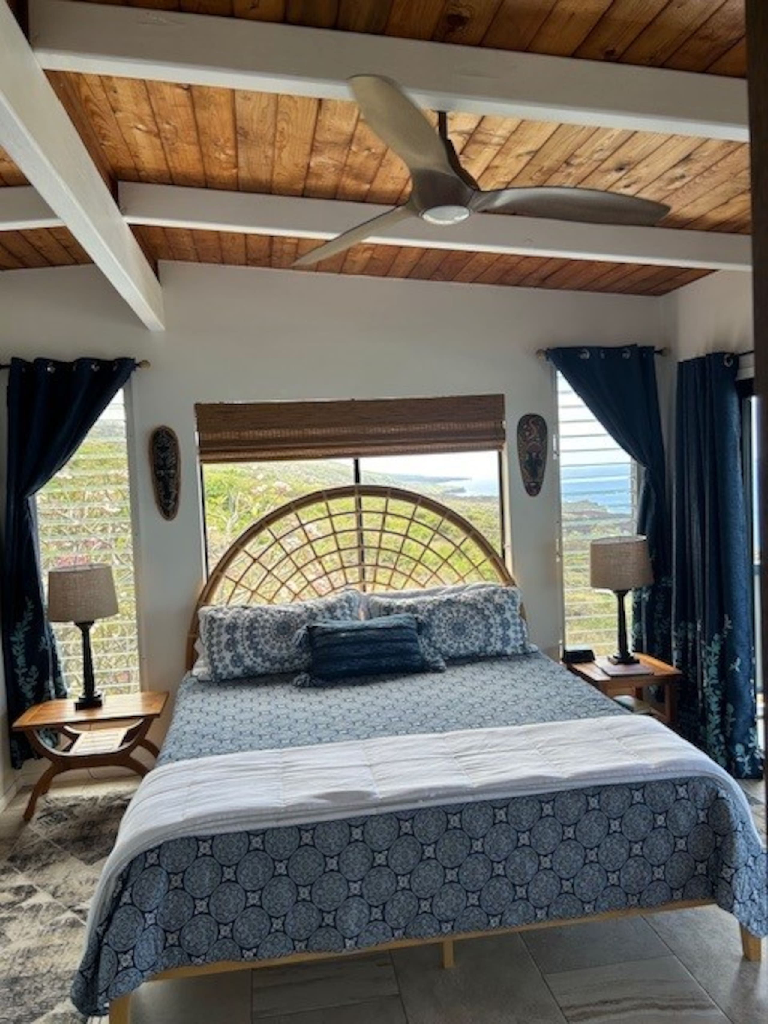 Home in Captain Cook · ★4.97 · 1 bedroom · 1 bed · 1 bath - Photo 8