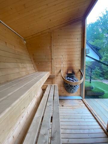 Bouldin Oasis + Hot Tub & Cold Plunge gallery image 5